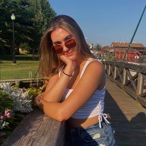 Meet your Posher, Cameron